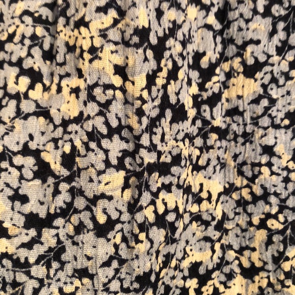 Chaps Floral Long-Sleeve Shirt - Picture 4 of 5